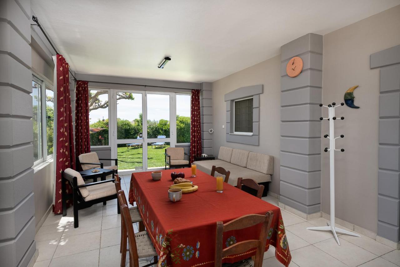 Willa Petrakis Afrathias Garden House Kalamaki  Zewnętrze zdjęcie